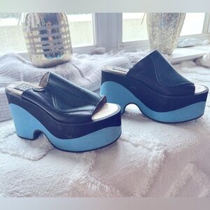 Stone Ridge groovy Wedge sandals size 37